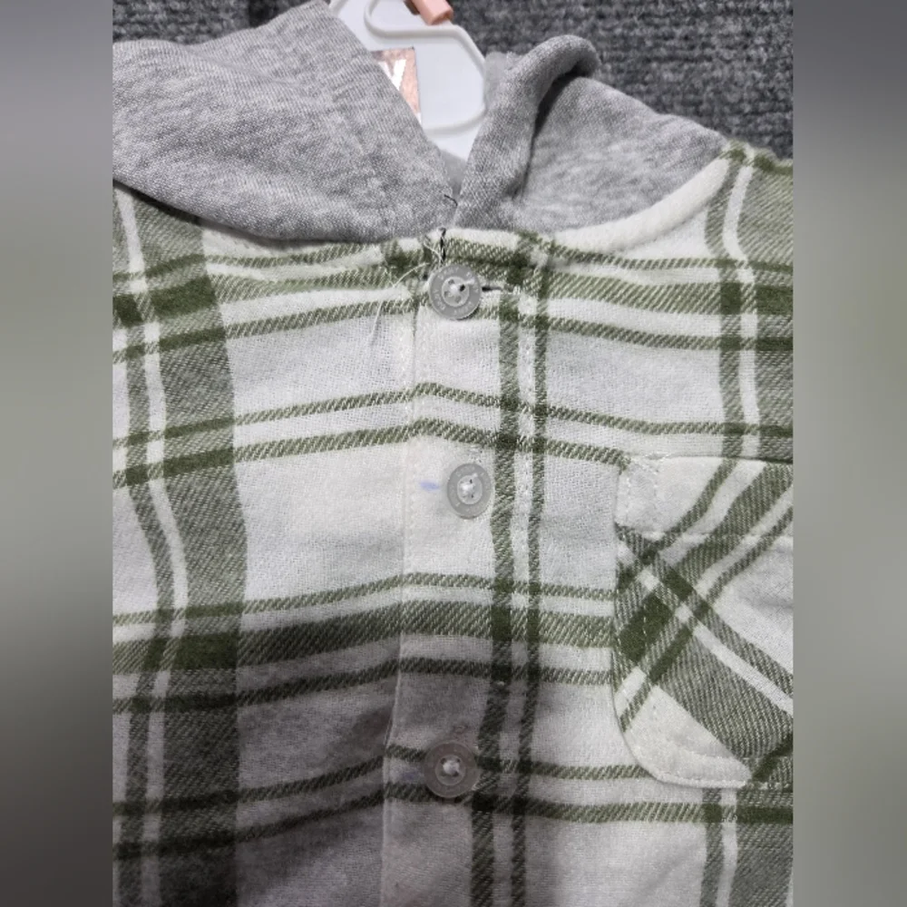 DKNY 2 Piece Toddler Set 2T Plaid Shirt Gray Jogger‎ Pants NWT